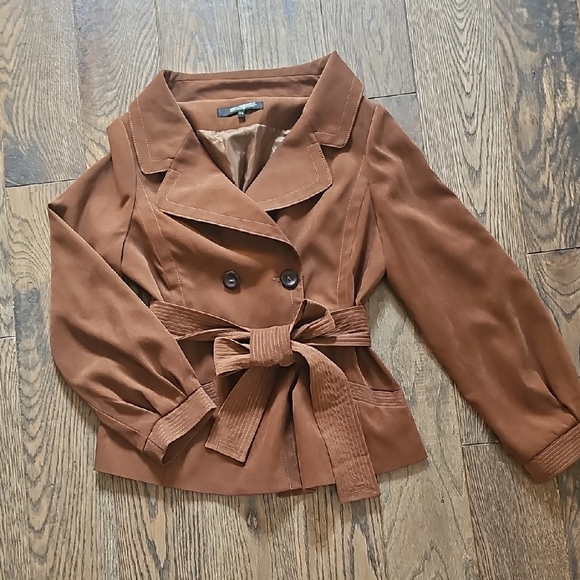 VINTAGE Tan Double-Breasted Trench Coat - Picture 1 of 7